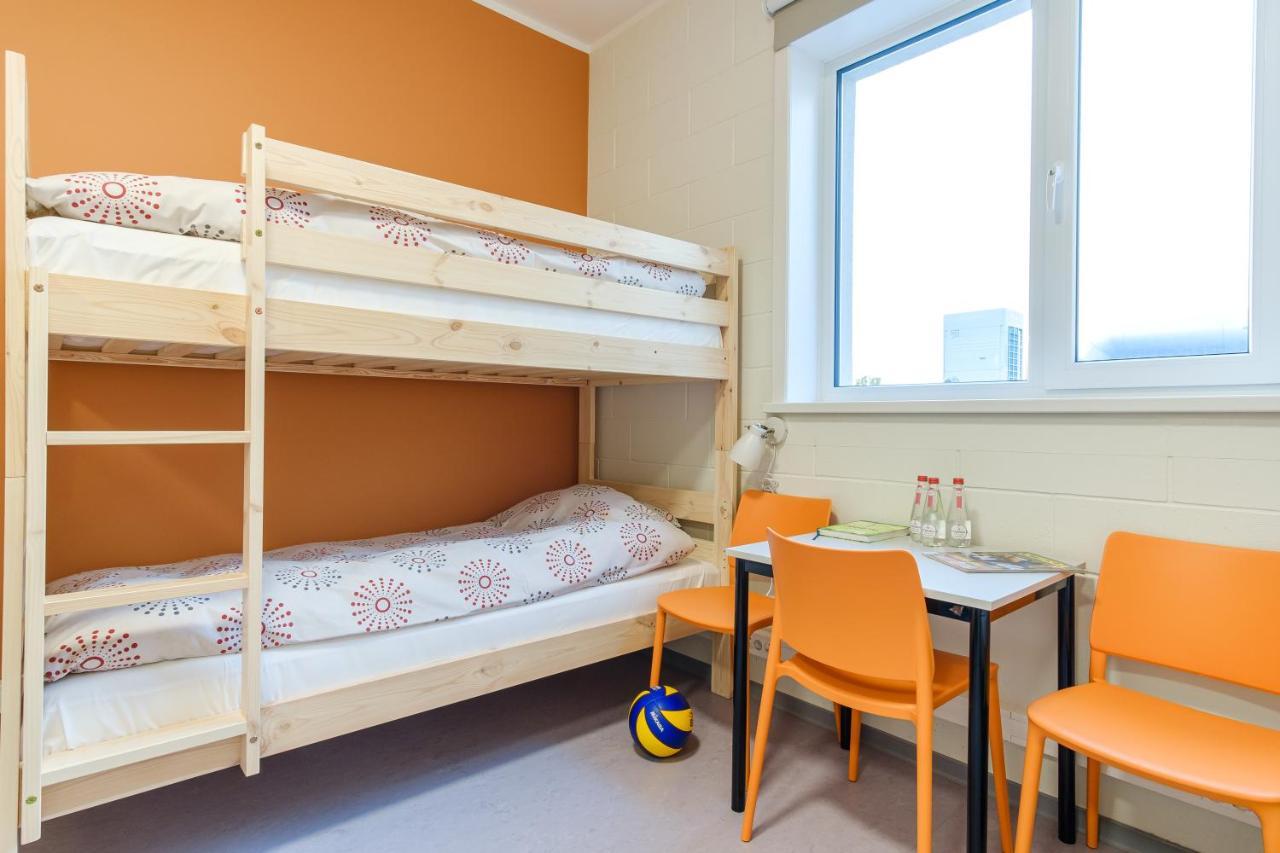 Maerjamaa Spordihoone Vandrarhem Exteriör bild